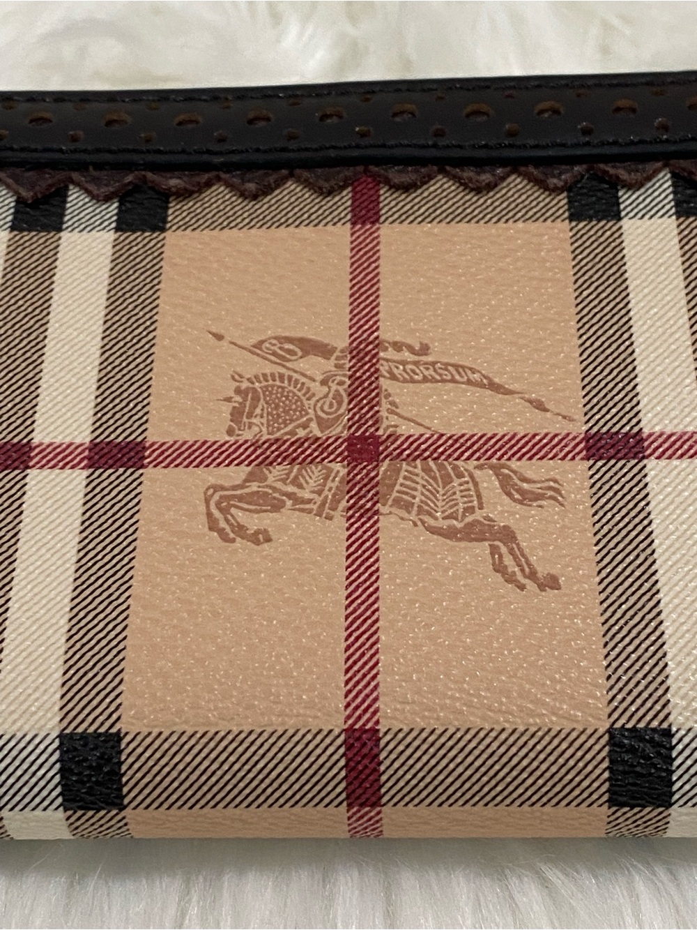 Burberry Zip-Around Nova Check Logo Long Wallet with Leather Trim - Picture 7 of 14